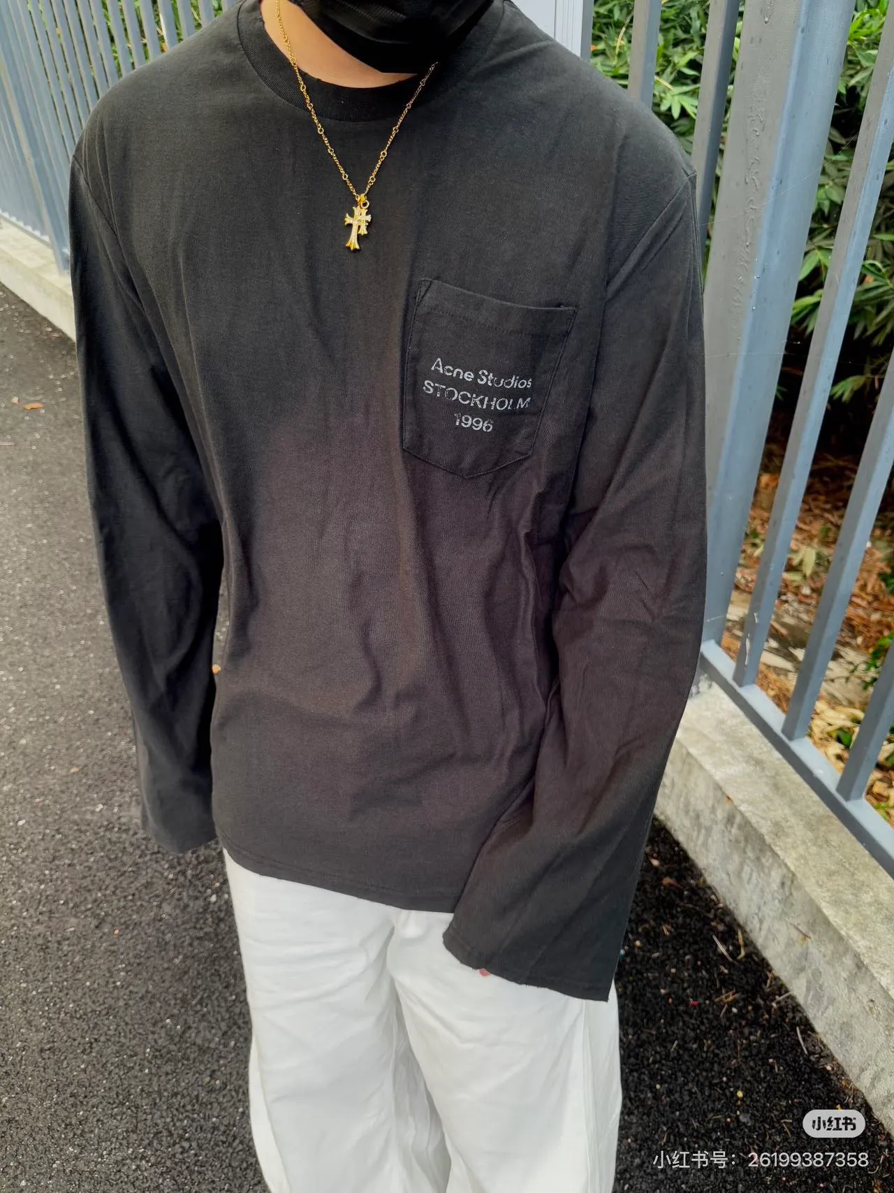 Acne T（ ） acne studios T ， ， 100% 32 180 ， ， ， ， ， ACNE STUDIOS logo T ， ， 85% ，15 ， ， ， Sizes A， 160， 100， S B， 165， 120， M C： 170， 140， L Size： S 69.5 48.5 113 67.5 M 71.5 50 117 68.5 L 73.5 51.5 121 69.5 Size： S/36 68 45.5 110 67 M/38 70 47 114 68 L/40 72 48.5 118 69